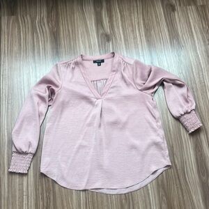 Women's Pink V-Neck Top